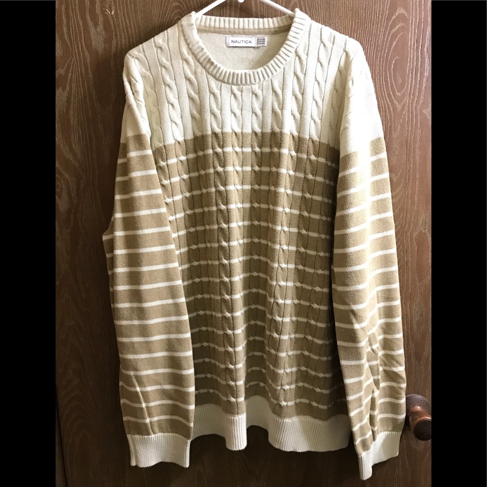 Nautica Crewneck Sweater!